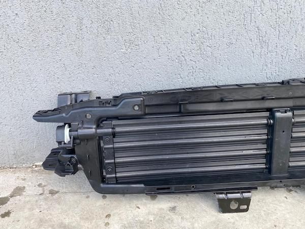 Trager cu clapeti Volvo S60 V60 2018+ 31474516