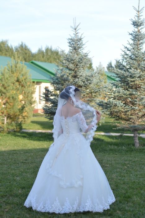 Продам свадебное платье