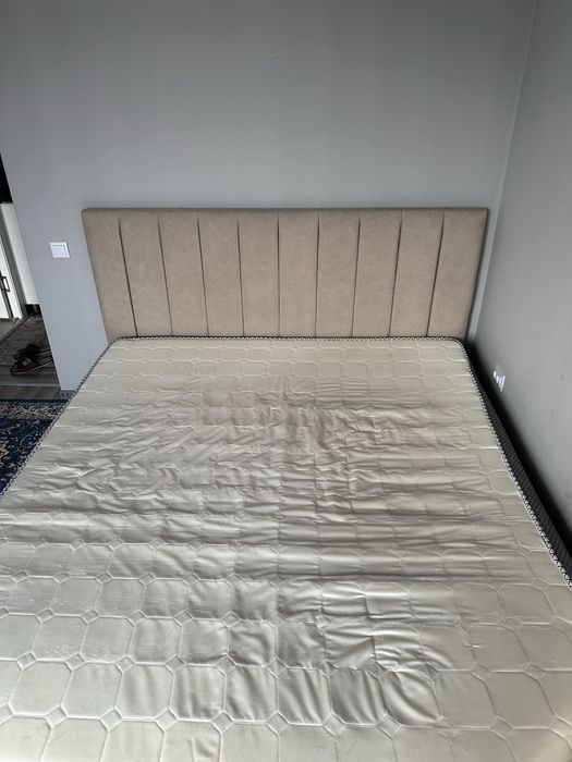 Продам спальню 2х1.8