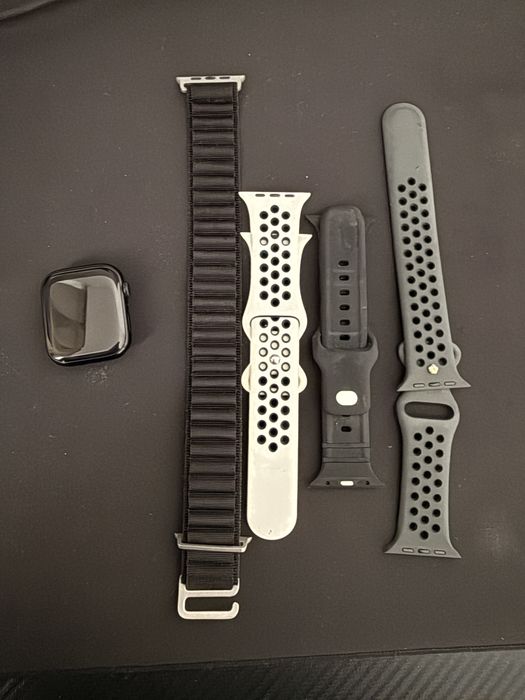 Apple Watch Series 8