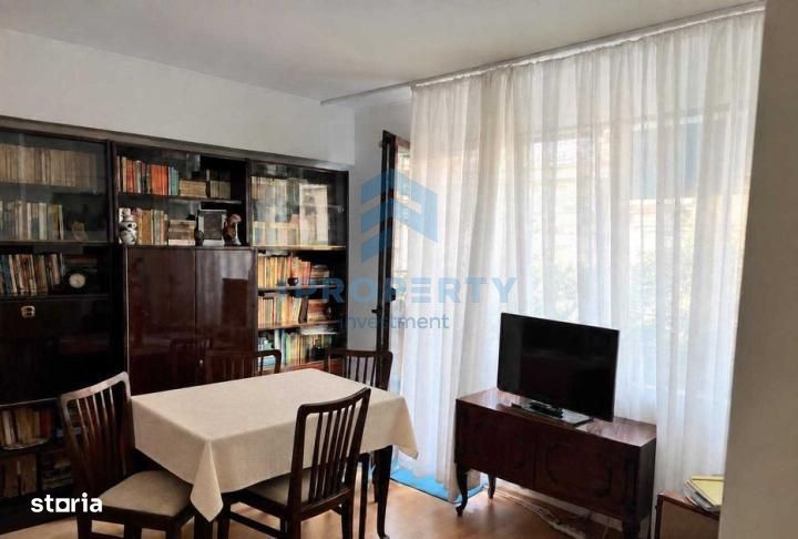 Calea Victoriei  Ultracentral  2 Camere  Semidecomandat Pet Friendly