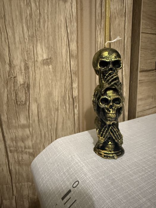 Праодаются свечи