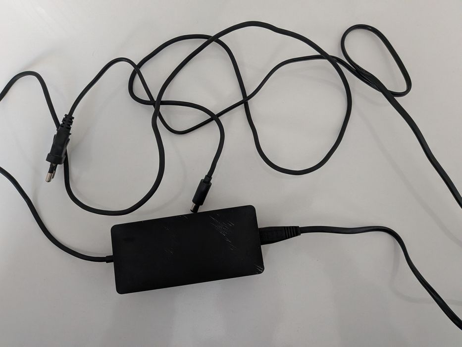 Incarcator Alimentator original Microsoft Surface 102W Model 1749