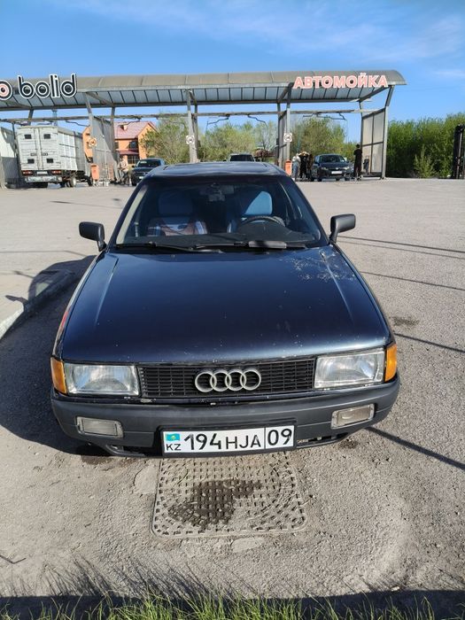 Audi 80 b3 1990 год 1.8 JN