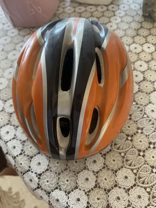 Продам детский шлем для велосипеда