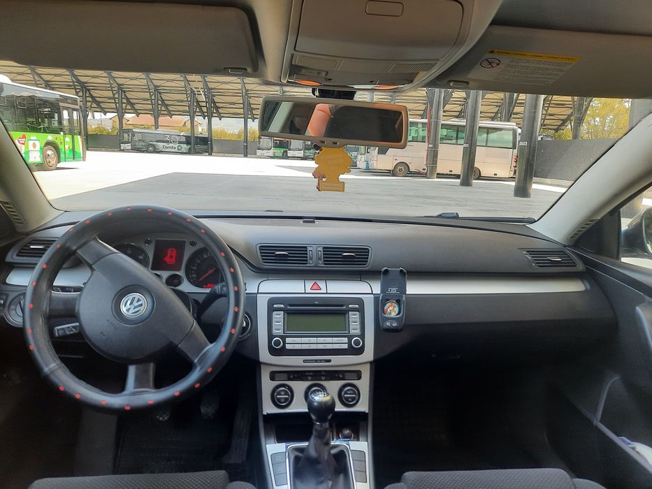Vând Volkswagen p assat