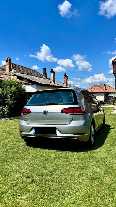 Vand VW GOLF 7 an 2020 BENZINA CNG