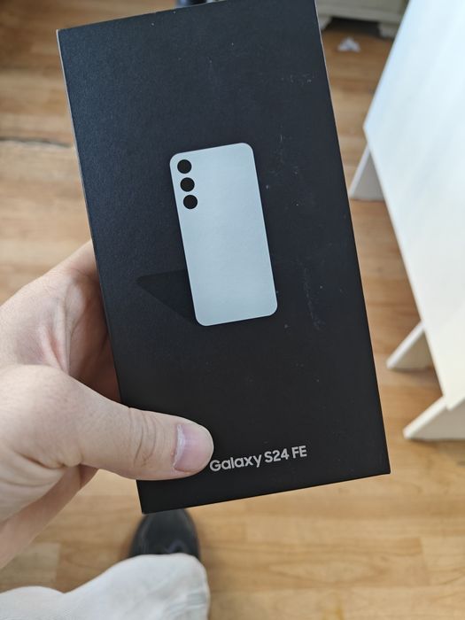 Samsung s24fe 128гб продам