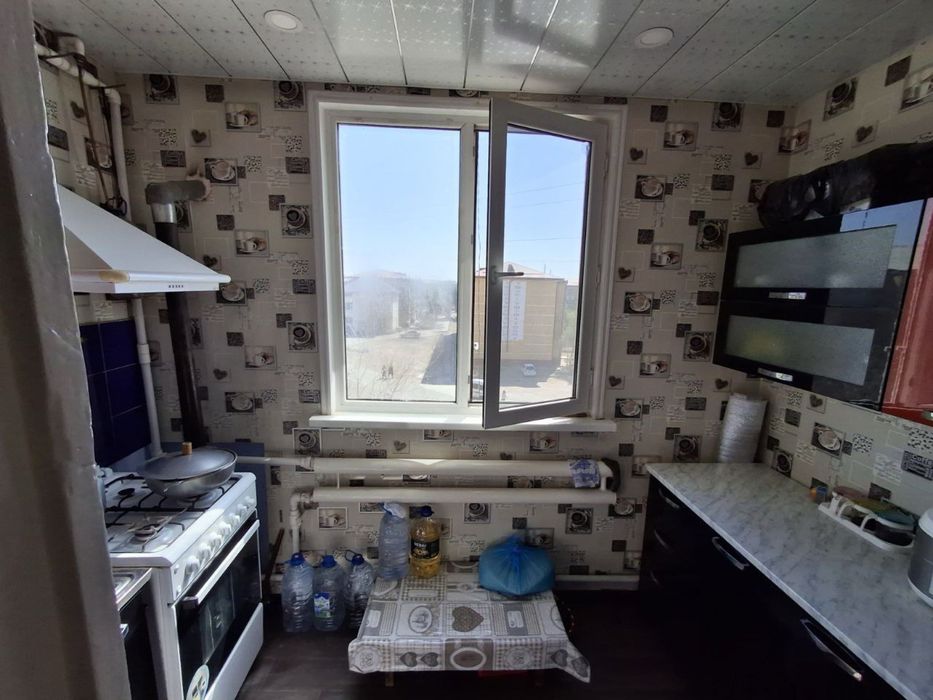 Продаётся 3-комнатная квартира в Нукусе, 21 мкр, дом 3Б