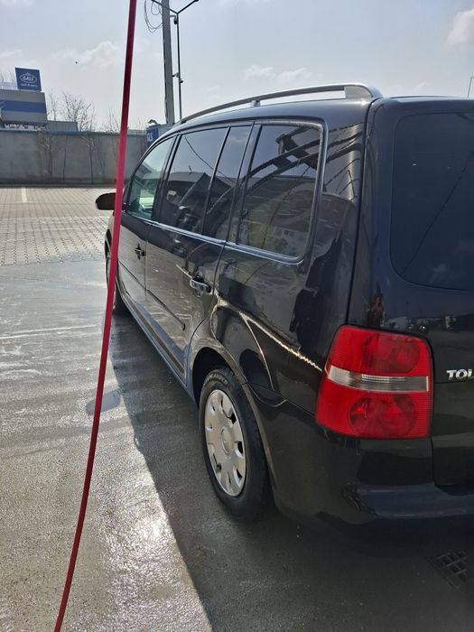 Vand Vw touran /turan an 2004