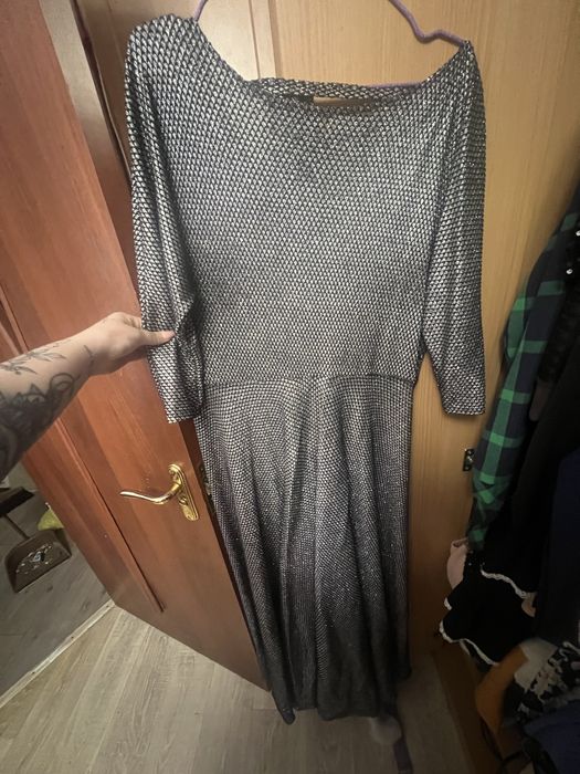 Продам вечерние платья