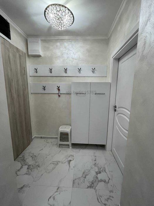 Продава се Двустаен апартамент в София, Белите брези - 76 кв.м за 2027 €/кв.м - Снимка #8