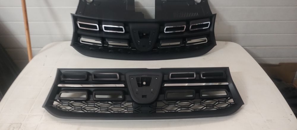 Grila bara fata Sandero stepway 2, MCV, Logan 2 , Sandero 2