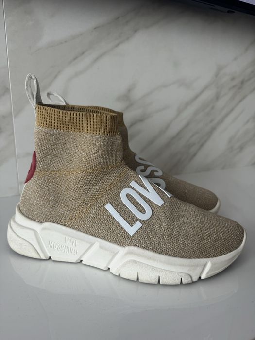 Love moshino дамски обувки 38 номер - носени 4 пъти