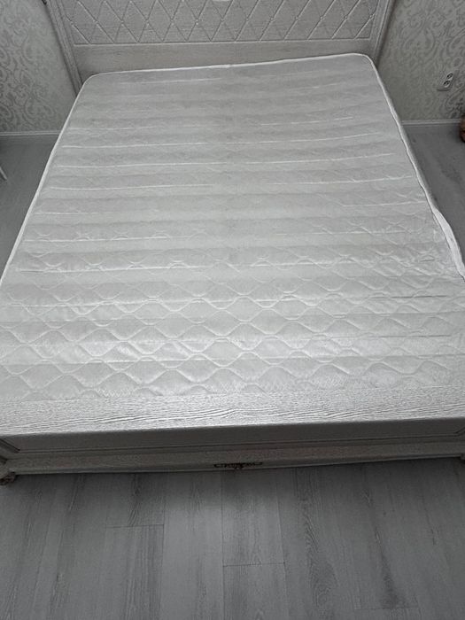 Продаю матрац……..