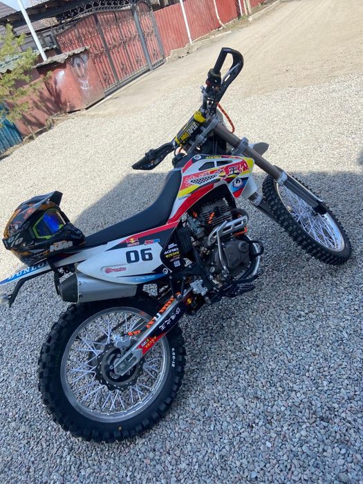 Продам эндуро 06