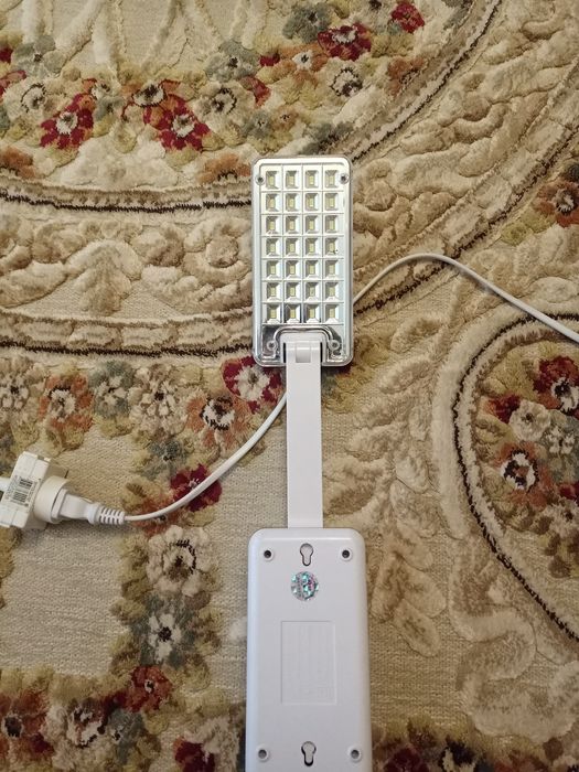 Лампа настольная