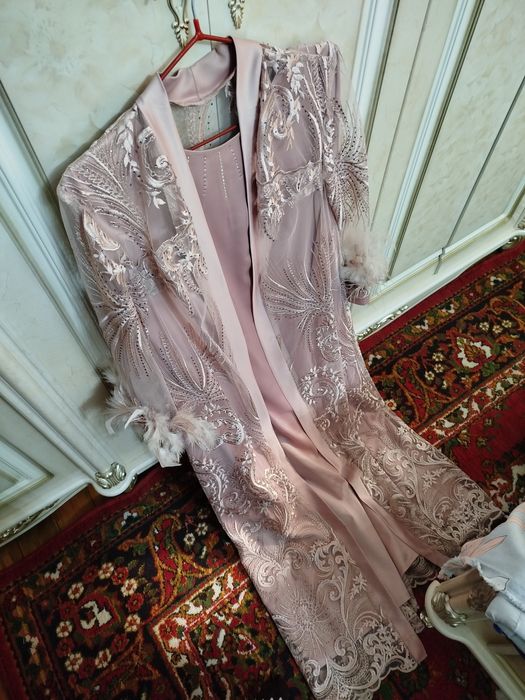 Kiyim kechaklar ayollar