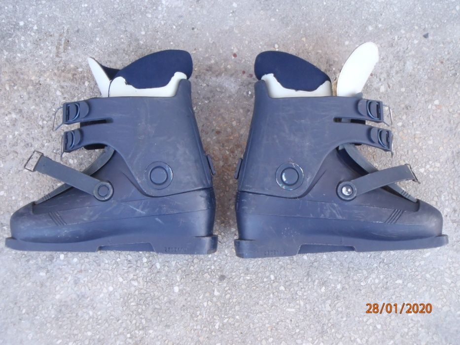 Ски обувки Dynafit Kunstoff 250911A – Austria – перфектно запазени.