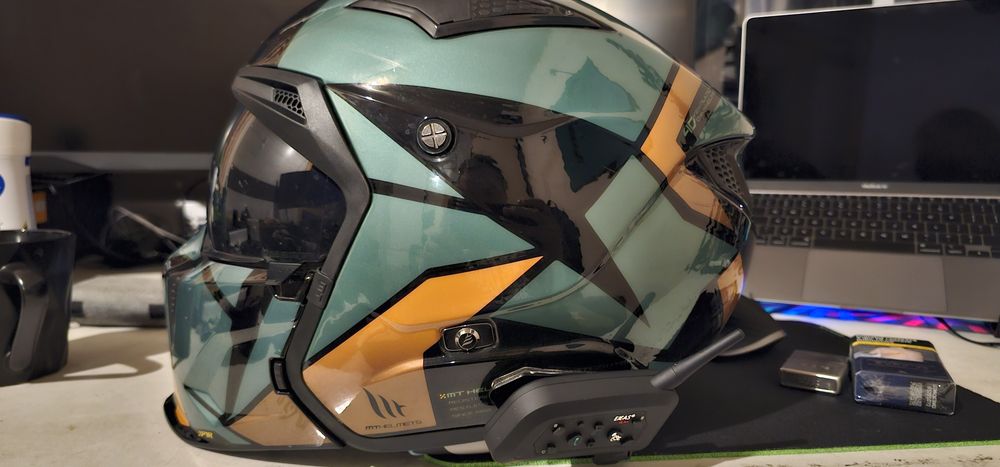 Casca MT Streetfighter