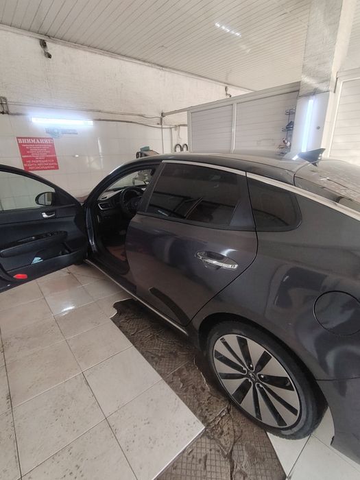 Продам Киа к5, газ, обьем 2,2018 года