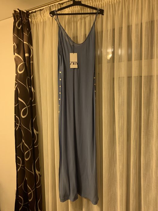 Rochie Zara albastră de vară.