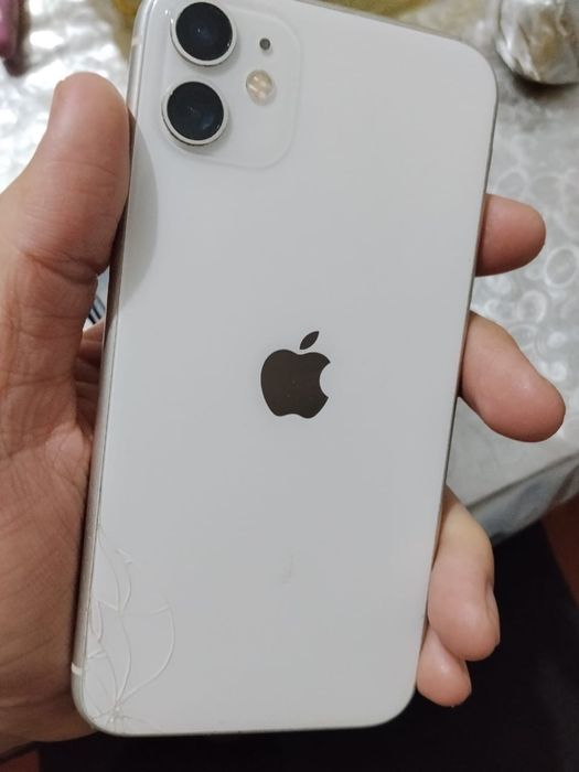 Айфон 11 память 64
