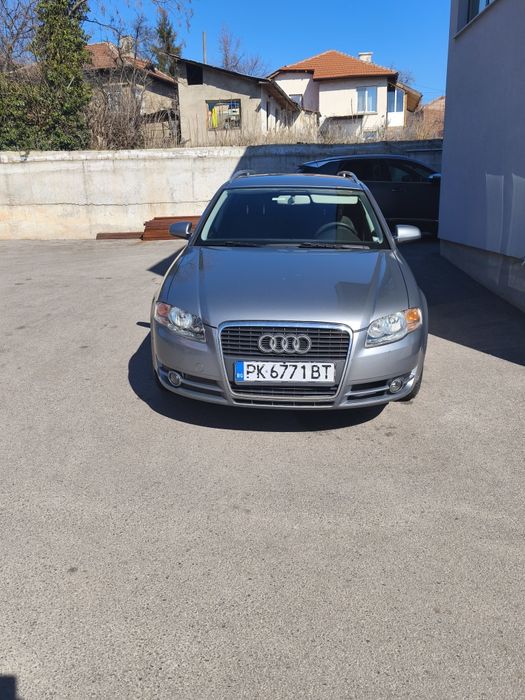 Продава Ауди А4 2.0