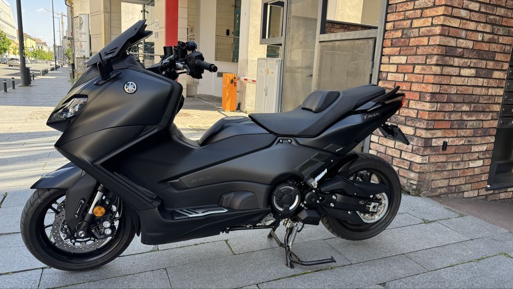 Yamaha Tmax 560