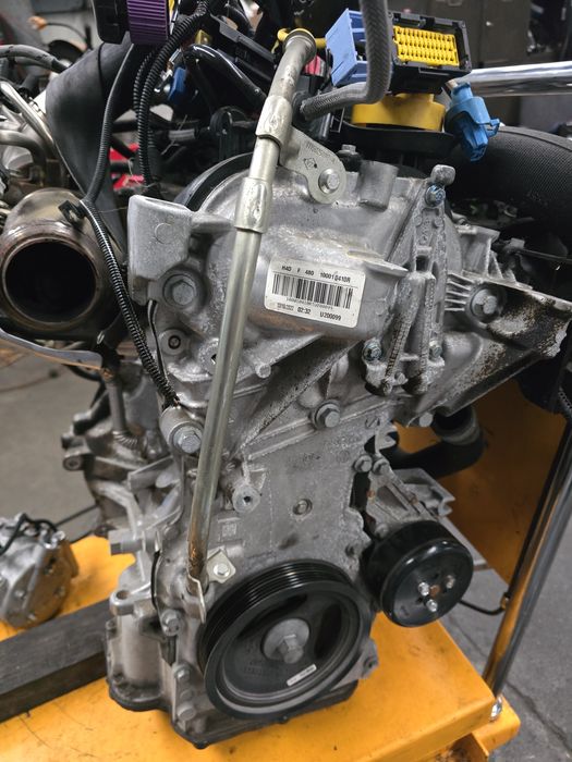 Motor cu turbina si injectie ca nou 1.0 TCE Duster Renault Clio cod H4D F480 turbo Dacia duster ca