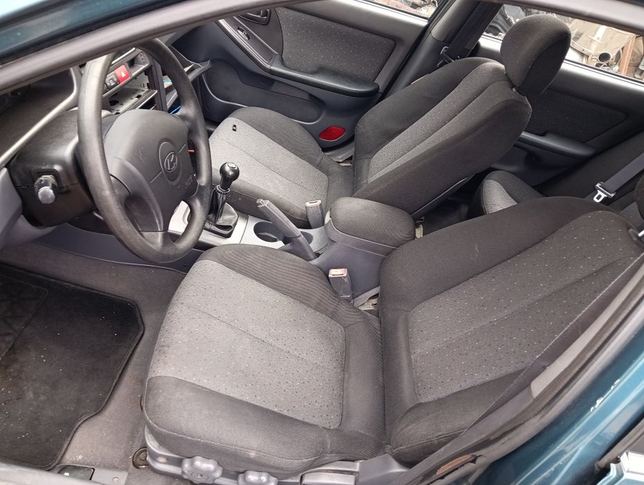 Хюндай елантра на части