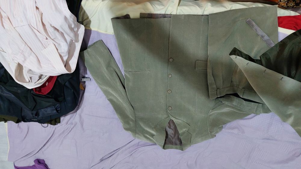 Кажак кастюм сатылады