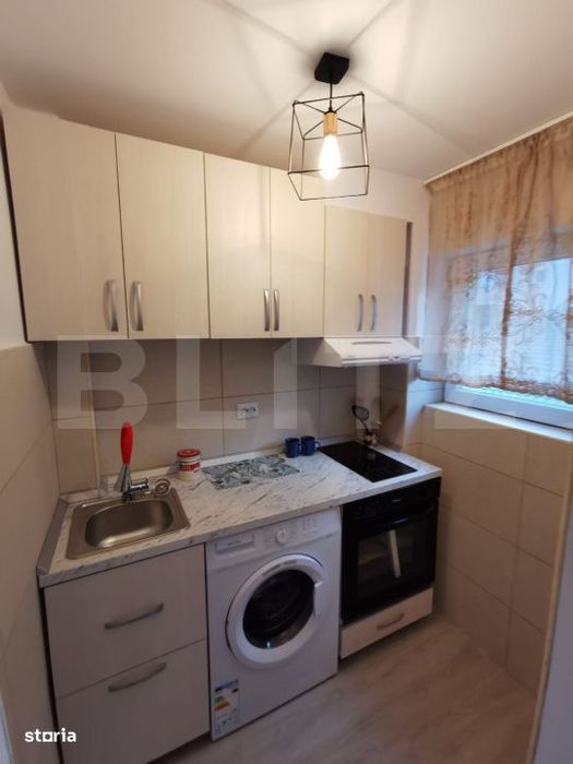 Garsoniera, 24 mp, etaj intermediar, zona Zamca