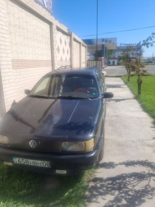 Легковая машина Volkswagen Passat