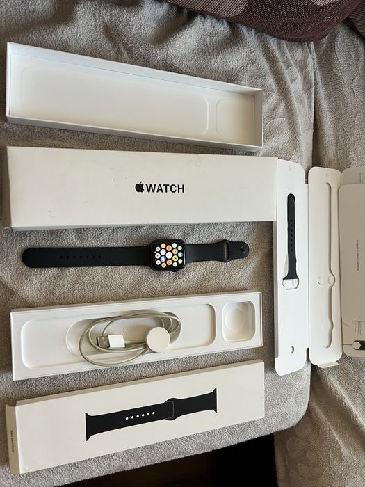 Apple watch se 44 mm