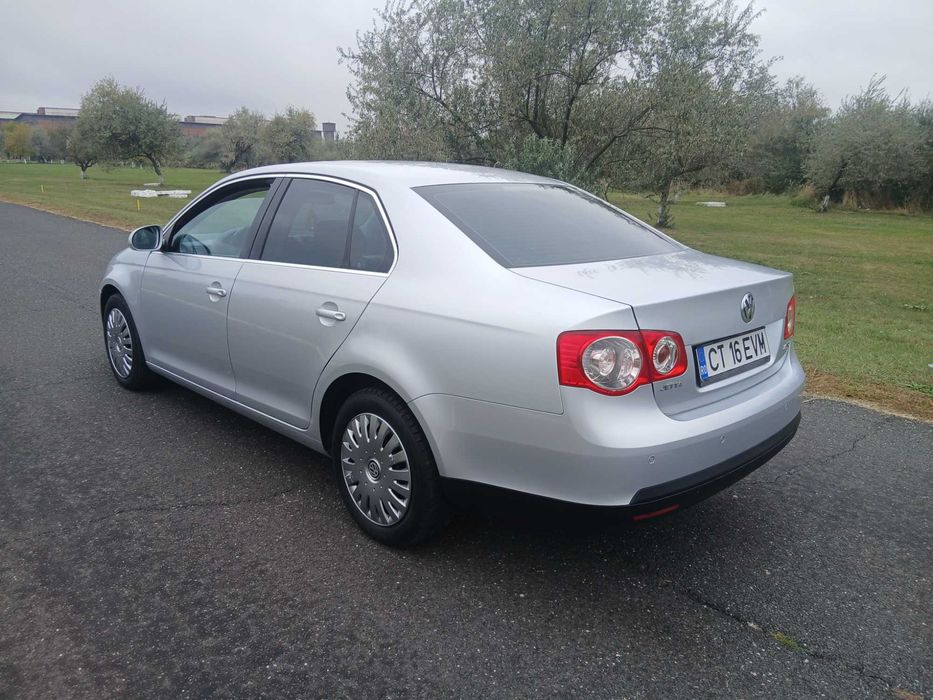 VOLKSWAGEN Jetta 2008 — imagine 9