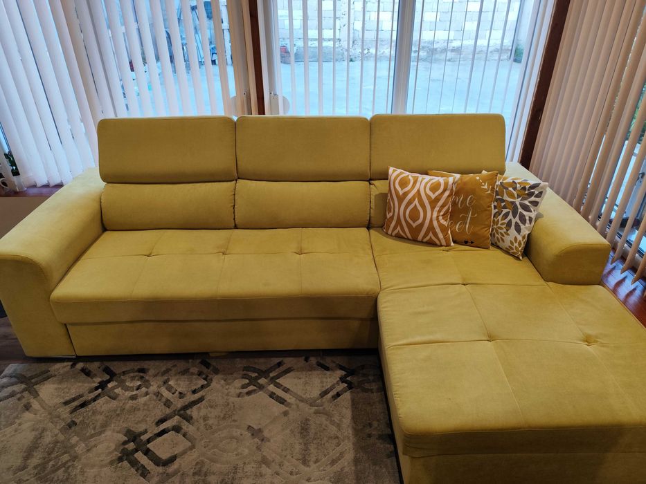 Ъглов разтегателен диван за  всекидневна