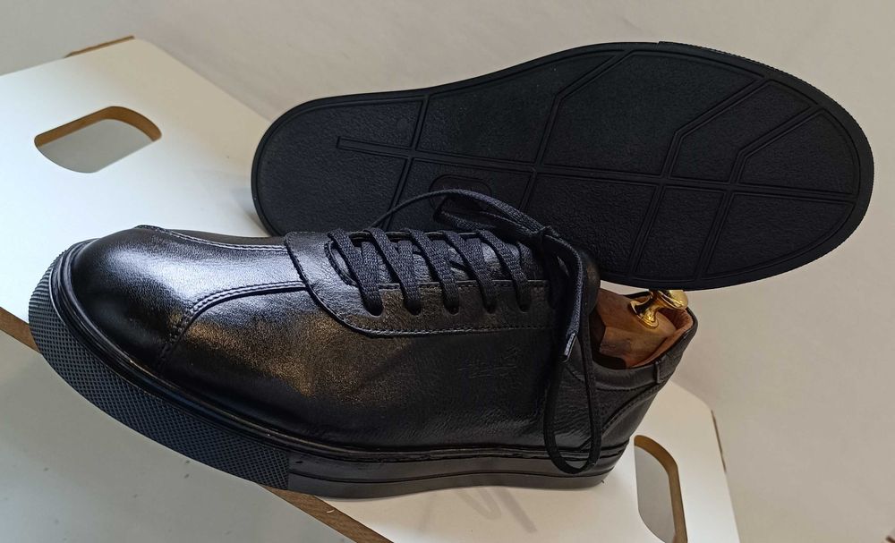 Pantofi sport casual 40 40.5 lucrati manual G. Rizo NOI piele naturala