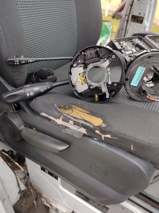 Chit pornire,pilot automat,maneta semnalizare,coloana volan sprinter 5