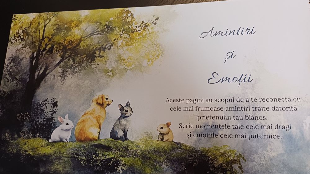 Album animalute "Paws and Memories"