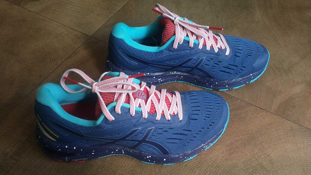 ASICS GEL-CUMULUS 20 Размер EUR 40,5 дамски маратонки 288-14-S