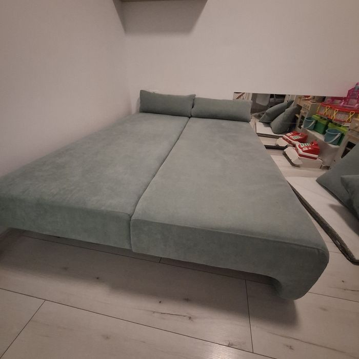 Canapea verde mentă extensibilă cu spatiu depozitare Georgia