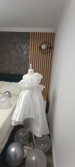 Închiriez bust manechin , mireasa / mire / copil