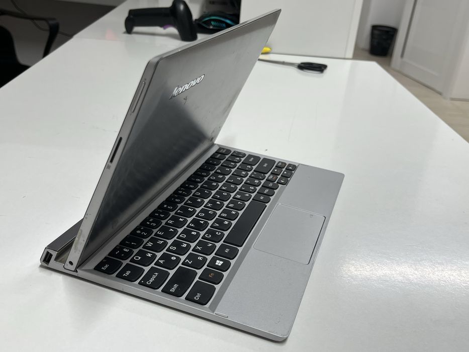 Нетбук/Планшет Трансформер  Lenovo Miix 2 10"