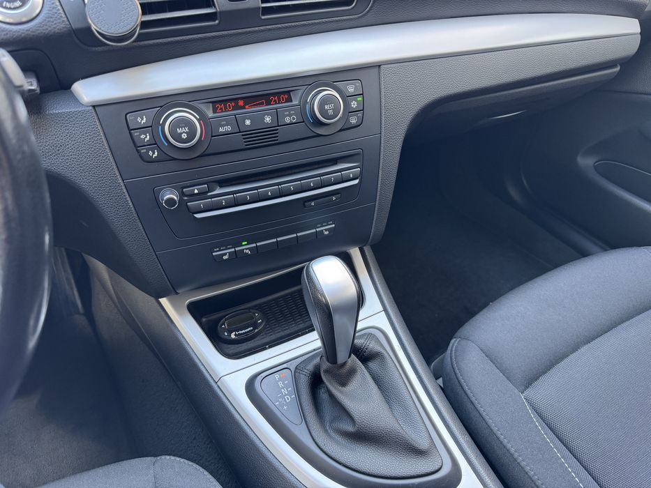BMW 120d Automat • Webasto • Dublu Climatronic • Intretinut • Revizii la zi