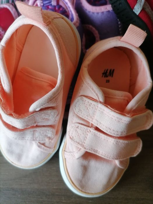 Обувки HM 23 номер