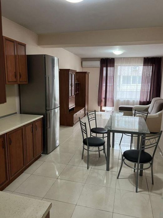 Двустаен апартамент, под наем, ХЕИ