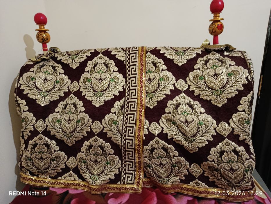 Бешик сотилади  тез ва арзон