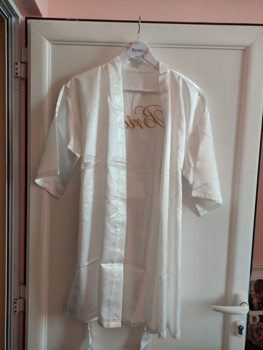Халат за булка с бродерия