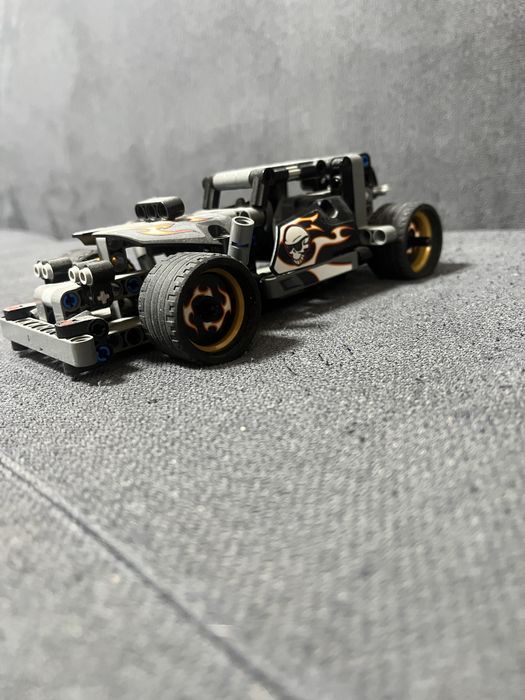 Машинка лего инерционная